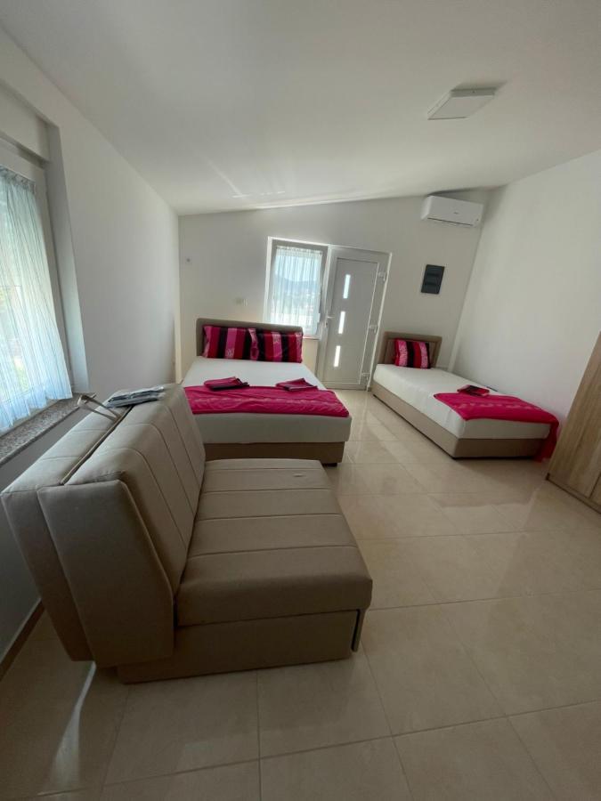 Mit-Apartments Шушань Экстерьер фото